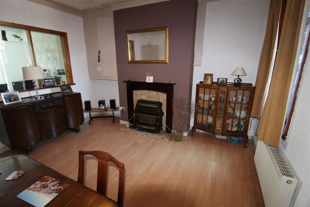 Property photo 3 of 12 Img_1067.Jpg