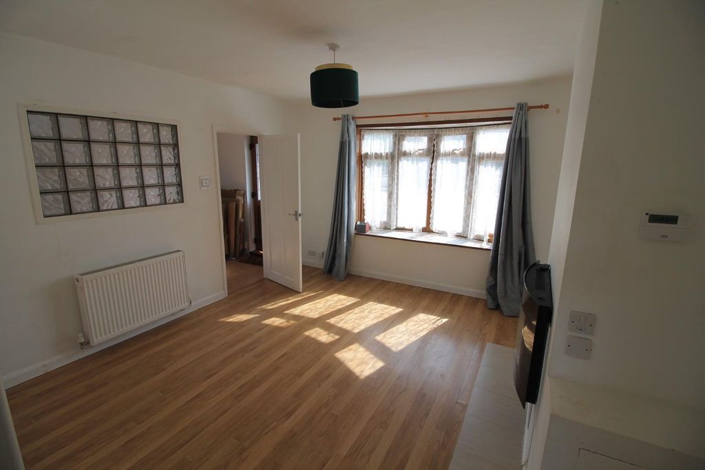 Property photo 3 of 10 Img_9251.Jpg