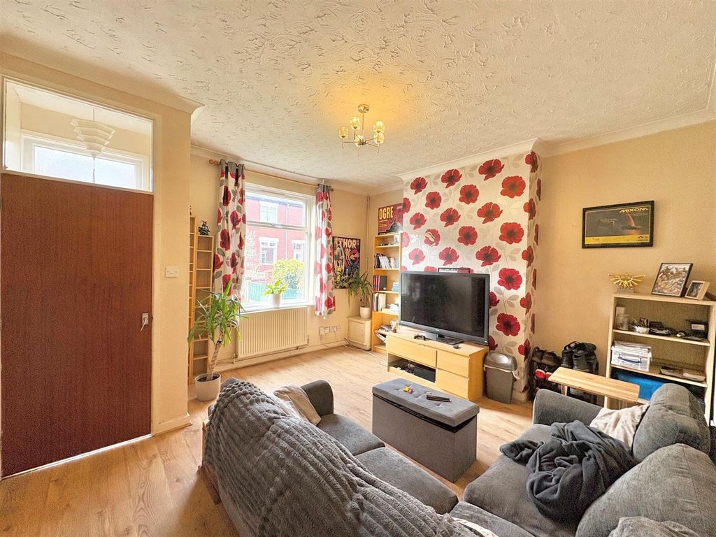 Property photo 3 of 9 Lounge 1.Jpg