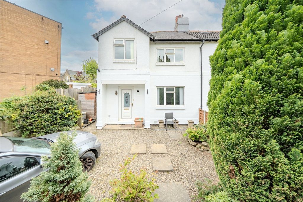 Property photo 1 of 16 Picture No. 04
