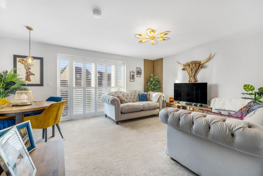 Property photo 2 of 20 6 Robinson Drive (Wyberton)-11