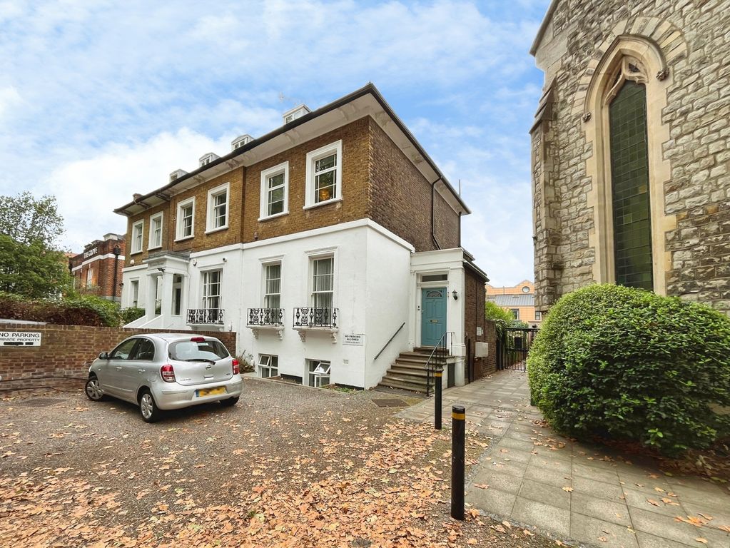 Property photo 1 of 7 Exterior