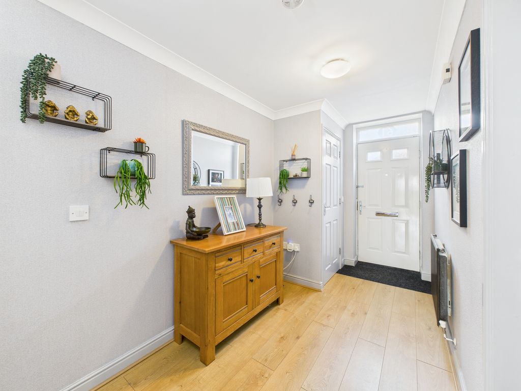 Property photo 2 of 44