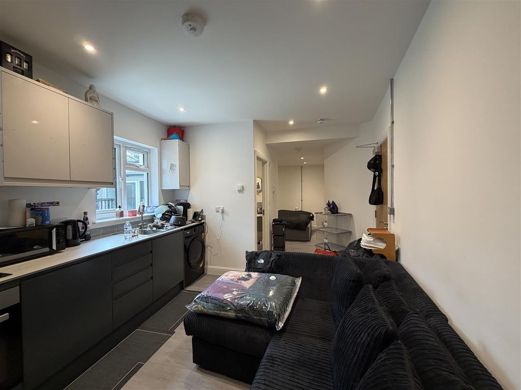 Property photo 3 of 9 Img_0846.Jpg