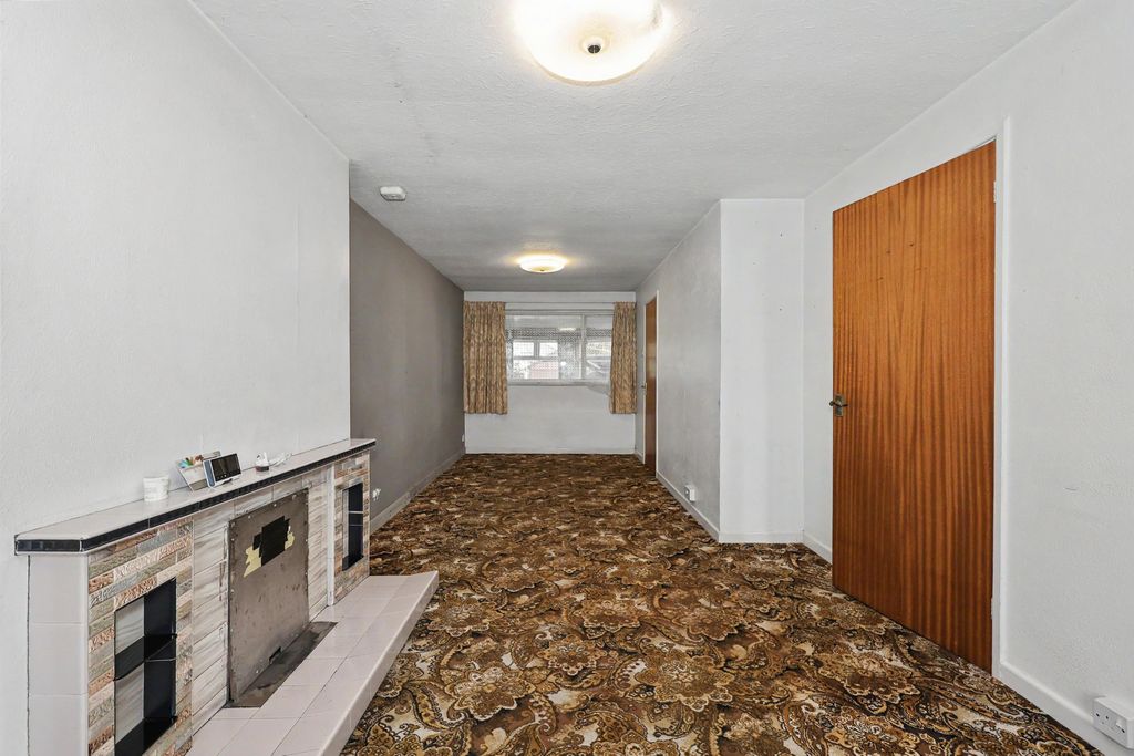 Property photo 2 of 13 20261002071005_30-Rusland-Crescent-Ulverston-007_Sgruf.Jpg