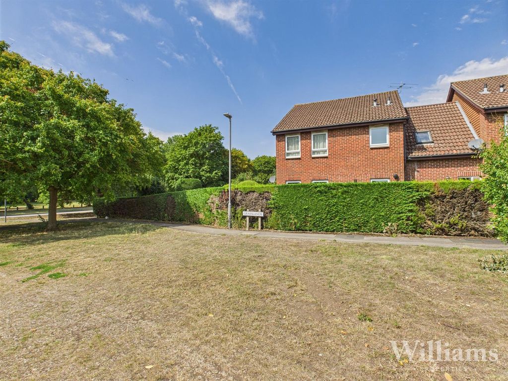 Property photo 1 of 24 Cam02861G0-Pr0462-Still018.Jpg