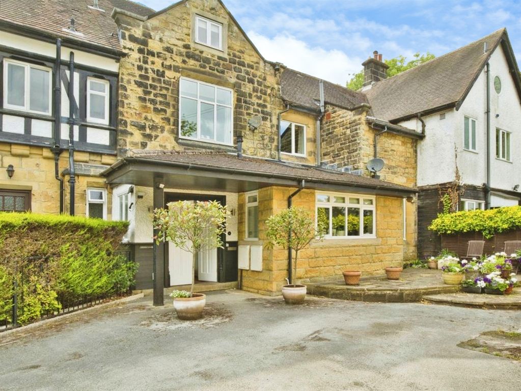 Property photo 1 of 24