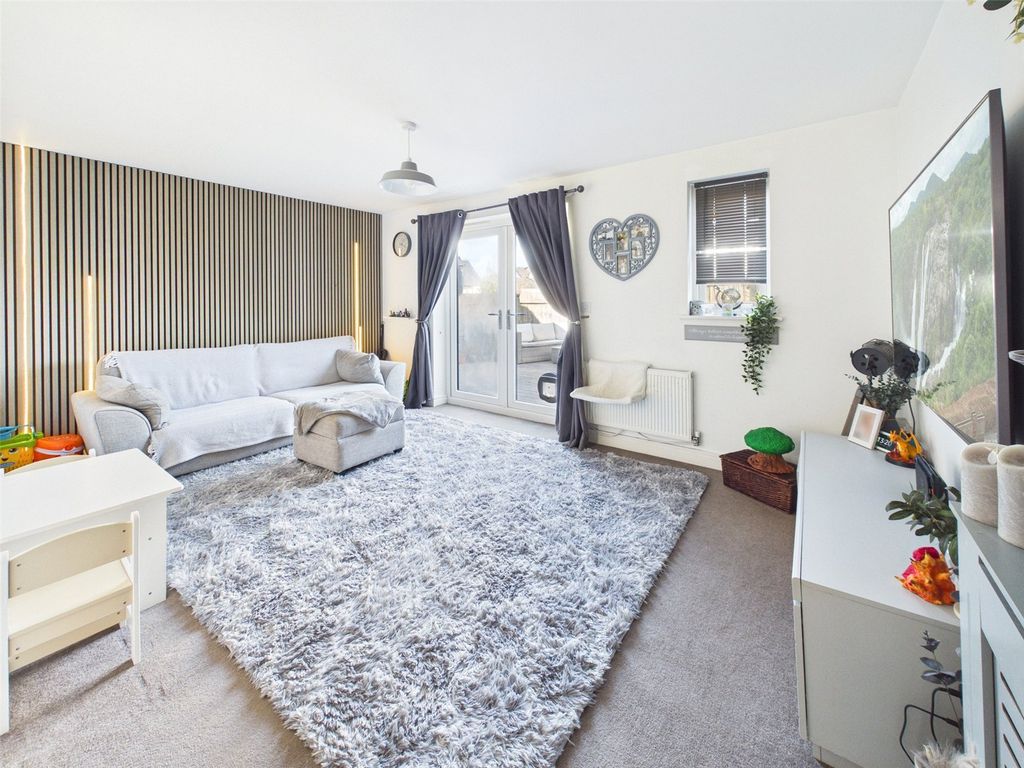 Property photo 2 of 13 Living Room