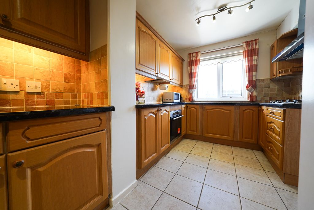 Property photo 3 of 21 Dsc02394