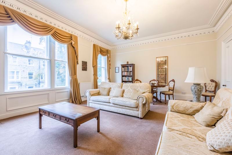 Property photo 3 of 19 Photo 7