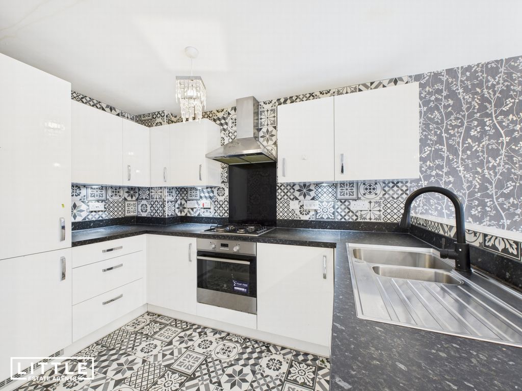 Property photo 2 of 24 Photo 1