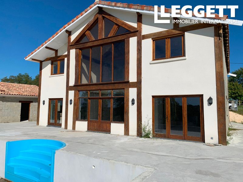 Property photo 2 of 10