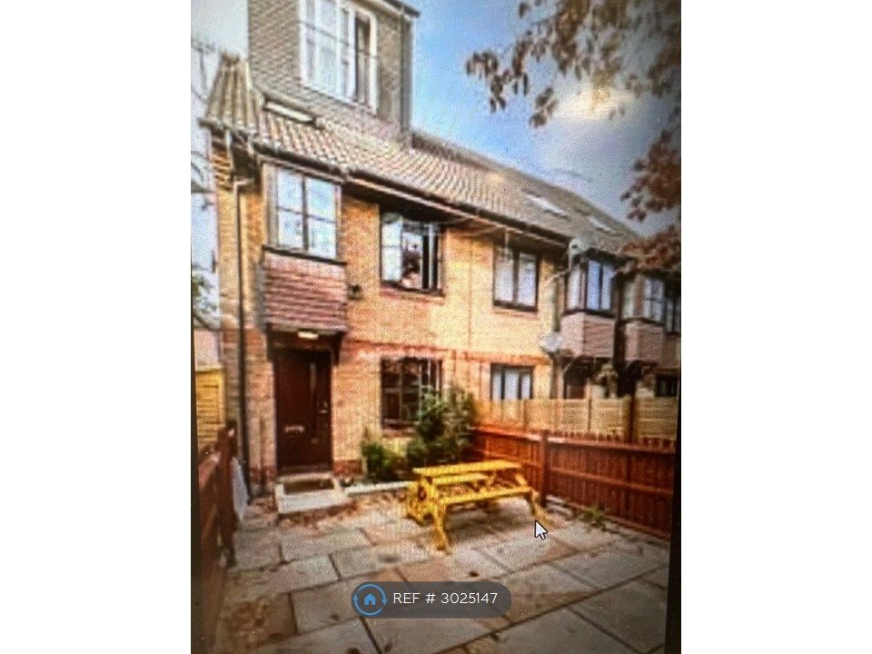 Property photo 3 of 3