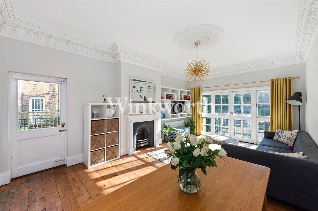 Property photo 2 of 18 Picture No. 08