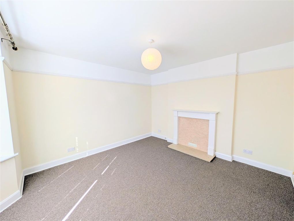 Property photo 3 of 18 Pxl_20260318_111241755~2.Jpg