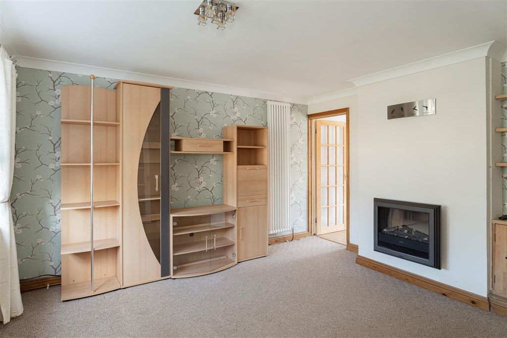 Property photo 2 of 12 1.Jpg