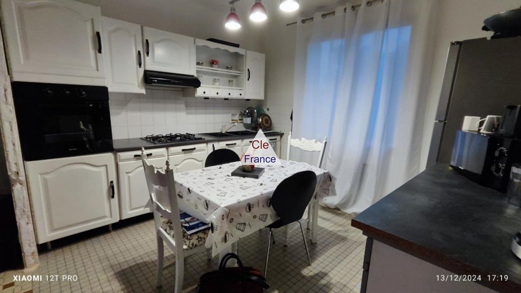 Property photo 2 of 7