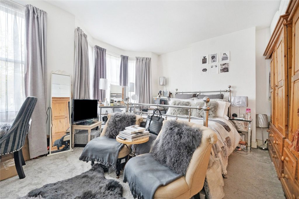 Property photo 3 of 12 Picture No. 12