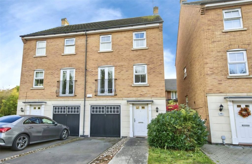 Property photo 1 of 16 Picture No. 12