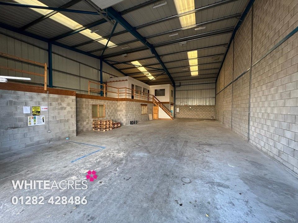 Property photo 3 of 5 Photo 4