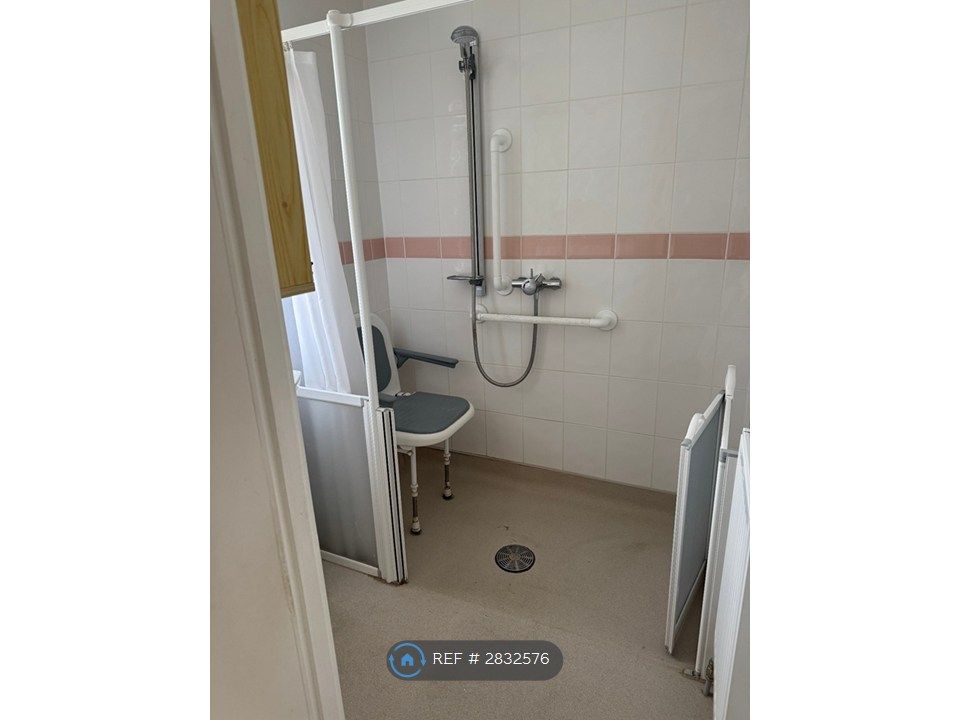 Property photo 3 of 7