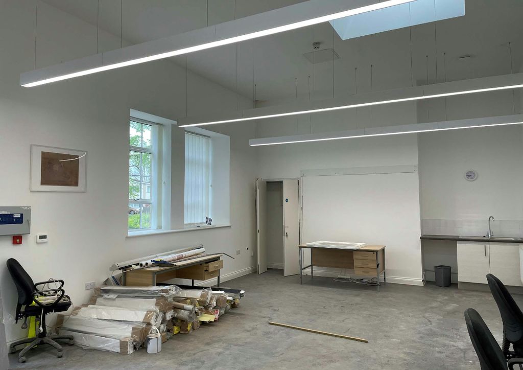 Property photo 2 of 8 Blackberry Hill Interior.Jpg