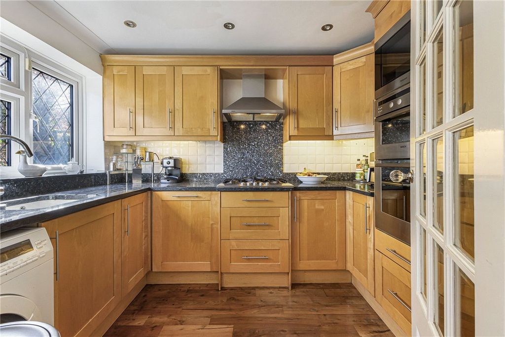 Property photo 3 of 20 Picture No. 07