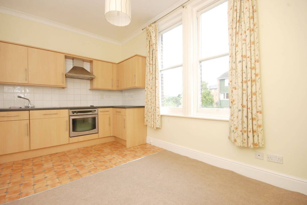 Property photo 3 of 5