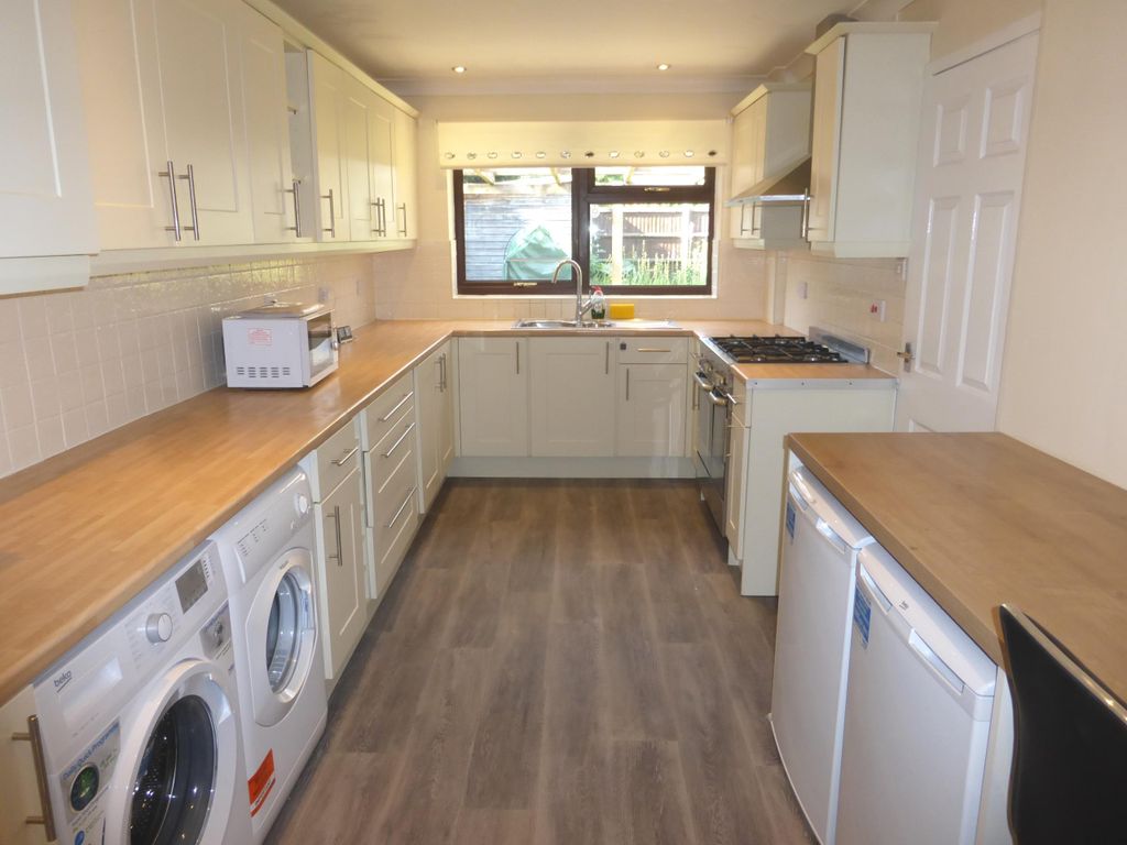 Property photo 2 of 10 Image