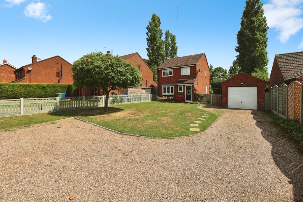 Property photo 1 of 23 4194190