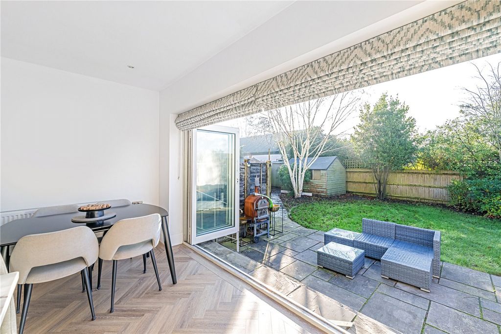 Property photo 3 of 16 Picture No. 19