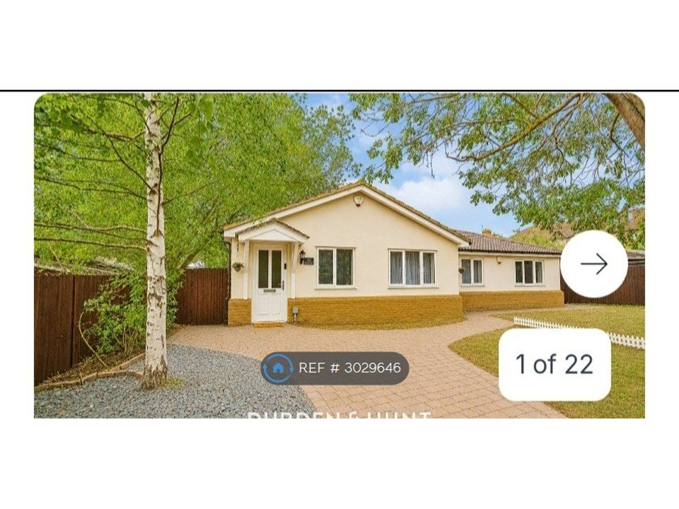 Property photo 1 of 13 Bungalows Front