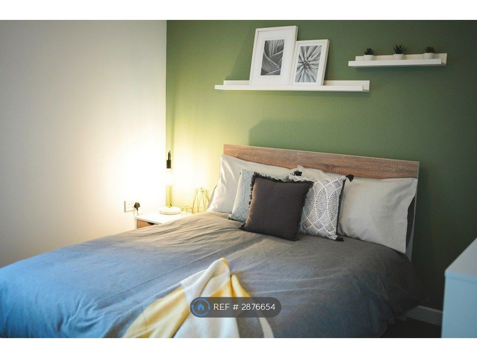 Property photo 3 of 13 Bedroom #3