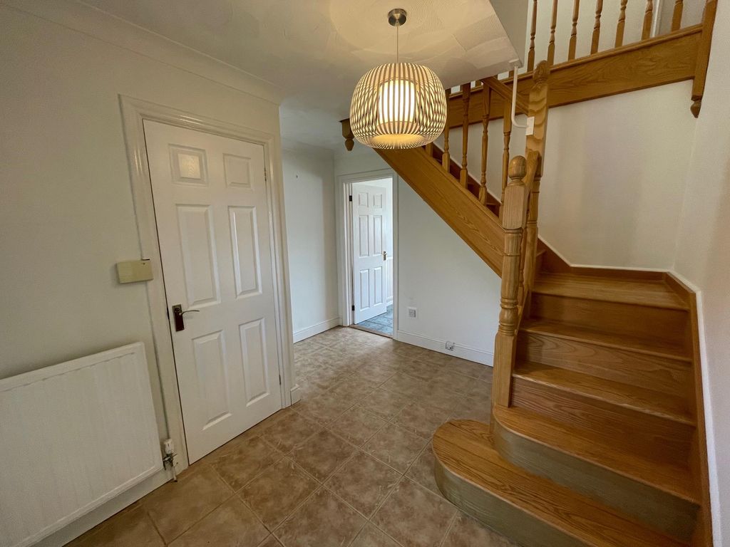 Property photo 3 of 13 Image