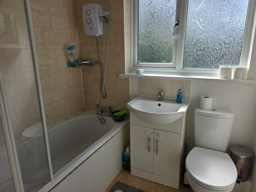 Property photo 3 of 3