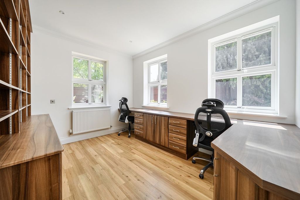 Additional image 9 of 5 bed detached house for saleBrook Lane, Flitton MK45