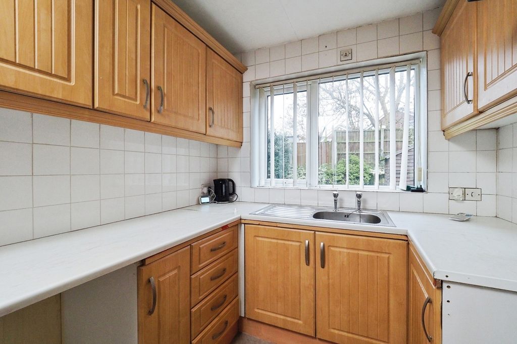 Property photo 2 of 20 Pbox-Img.Jpg