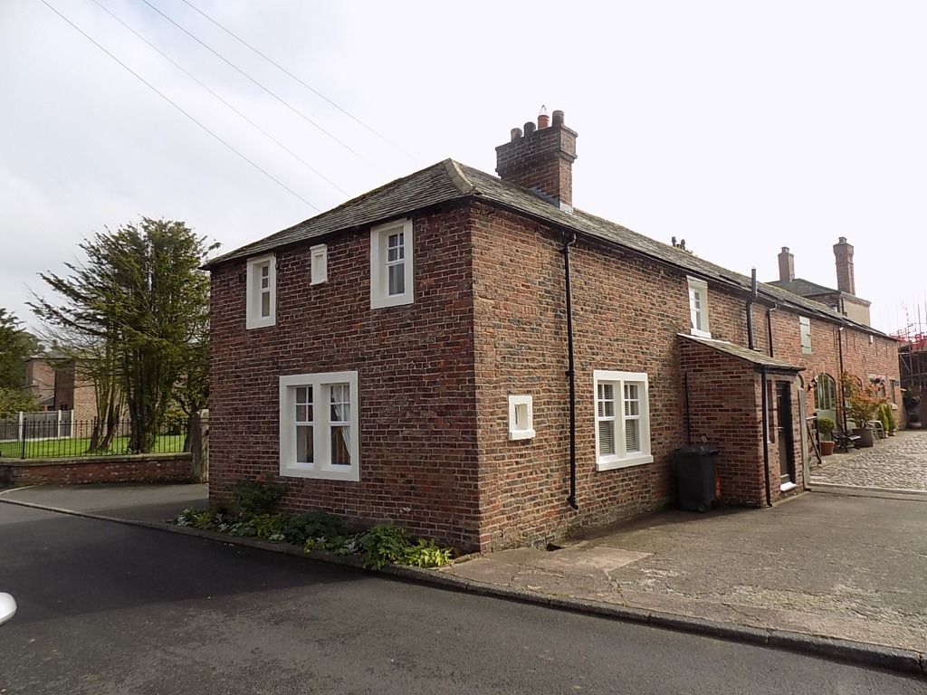 Property photo 1 of 9