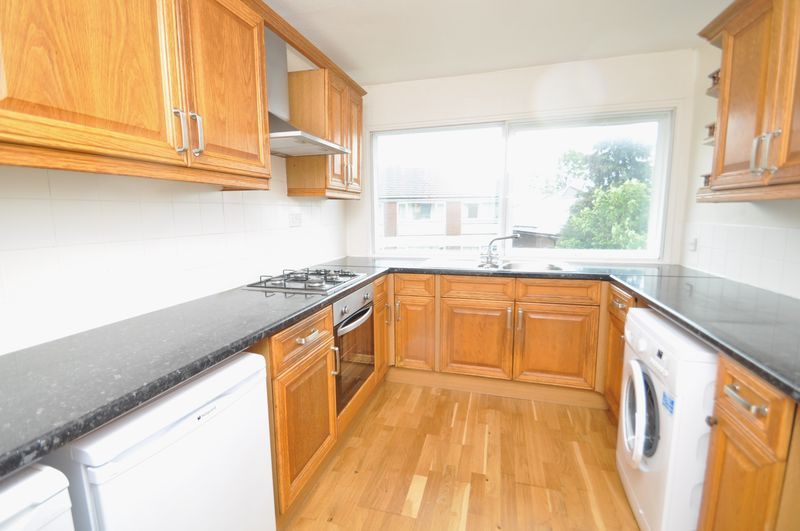 Property photo 3 of 8 Photo 6