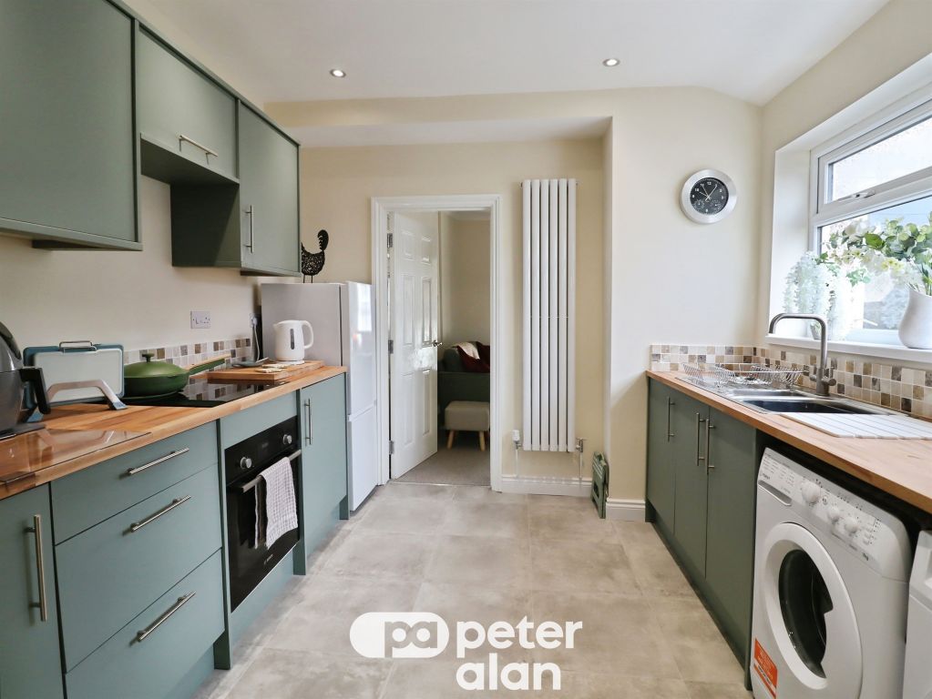 Property photo 3 of 20