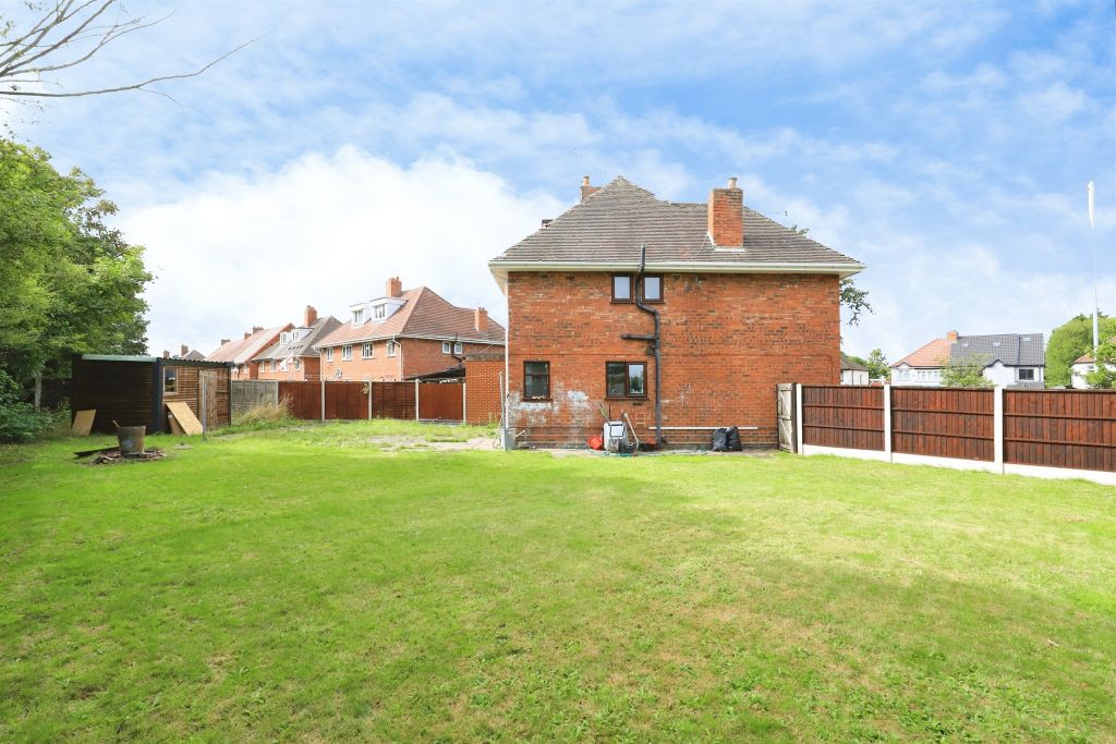 Property photo 2 of 20