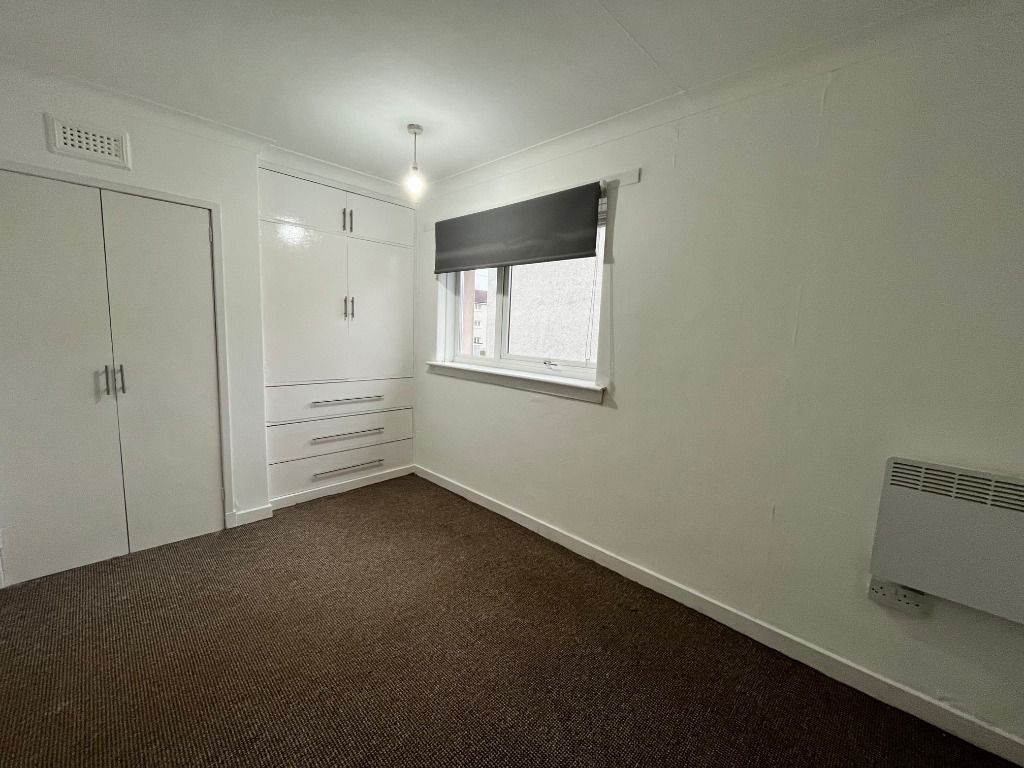 Property photo 3 of 8 Photo 3