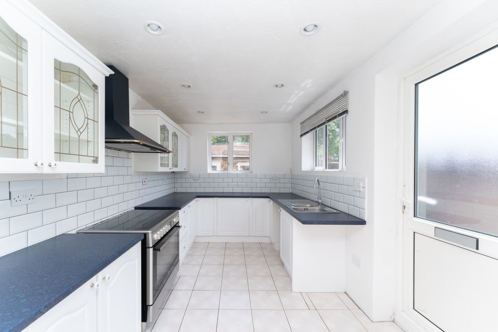 Property photo 3 of 11 Img_8289_6_Original