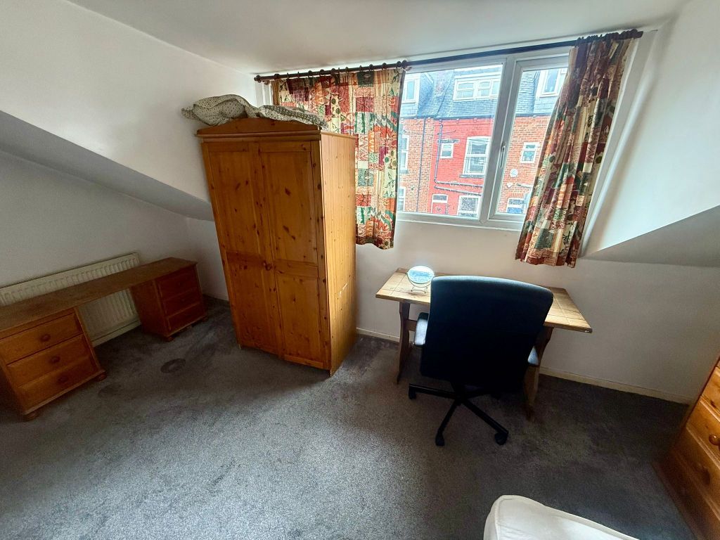 Property photo 2 of 5