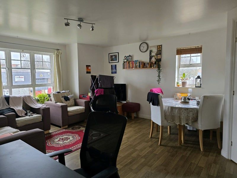 Property photo 3 of 4