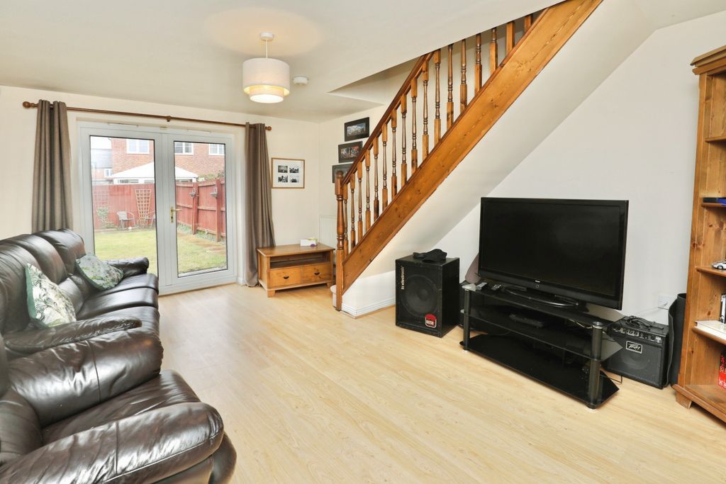 Property photo 2 of 15