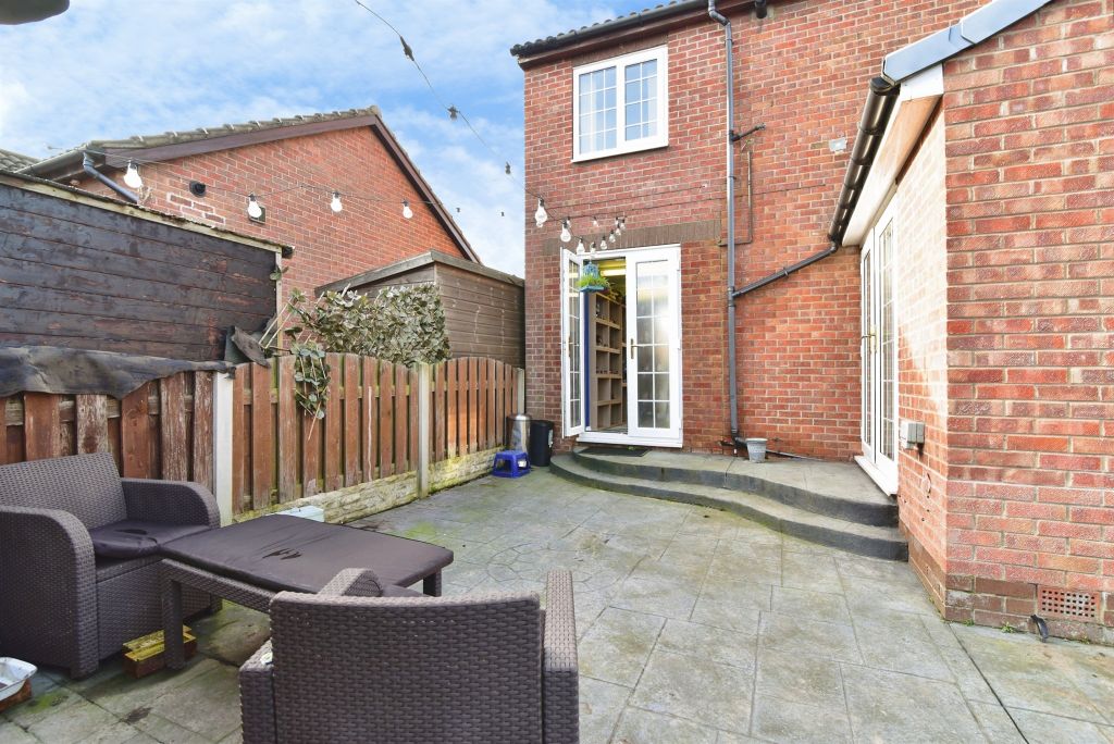 Property photo 2 of 13