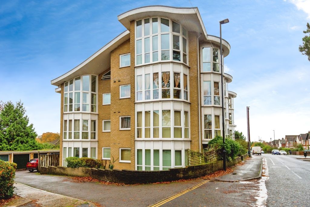 Property photo 2 of 13 Photo