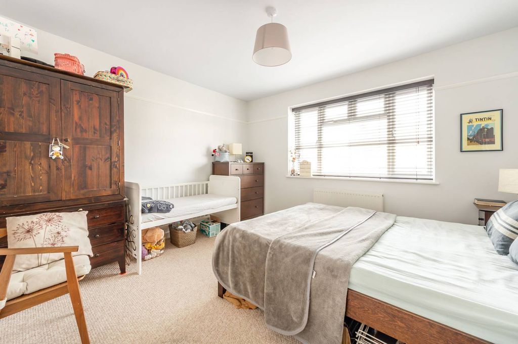 Property photo 1 of 7