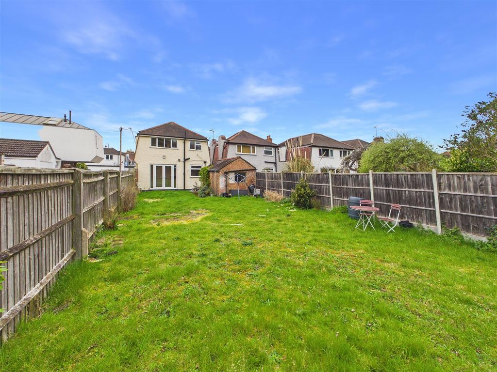 Property photo 2 of 19